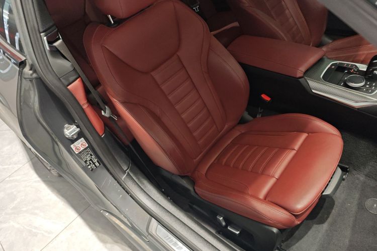 宝马4系 2021款 425i M运动曜夜版局部细节41