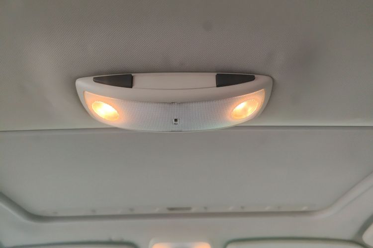 沃尔沃V60 2014款 T5 智逸版中控内饰22