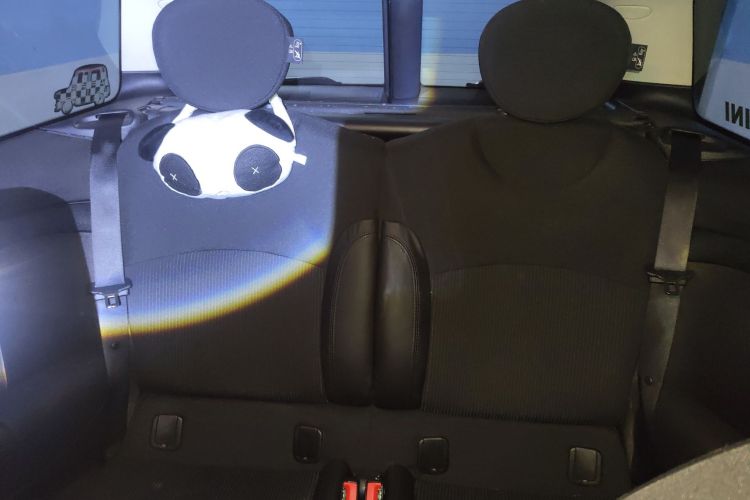 MINI Clubman 2011款 1.6L COOPER Fun中控内饰21