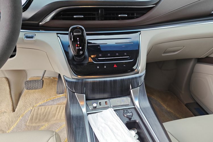 别克GL8 2021款 陆上公务舱 652T 豪华型局部细节18