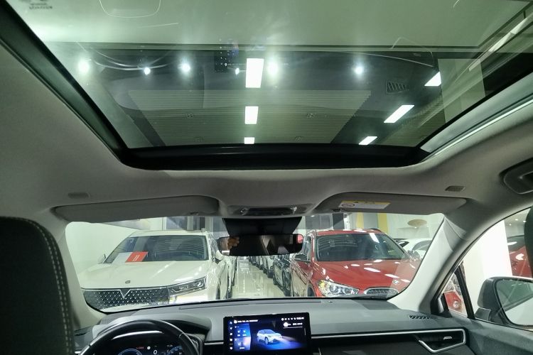 丰田 锋兰达 2023款 2.0L 智能电混双擎 尊贵版中控内饰22