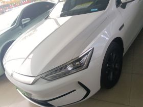 比亚迪 秦PLUS 2025款 EV 510KM 标准版