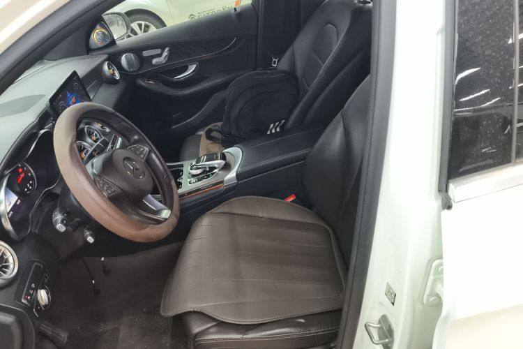 奔驰GLC 2019款 改款 GLC 300 L 4MATIC 动感型局部细节19