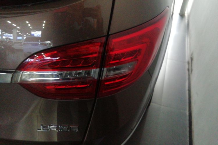 别克GL8 2018款 28T 豪华型 国VI车身外观9