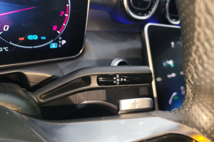 奔驰C级 2022款 改款 C 200 L 运动版中控内饰18