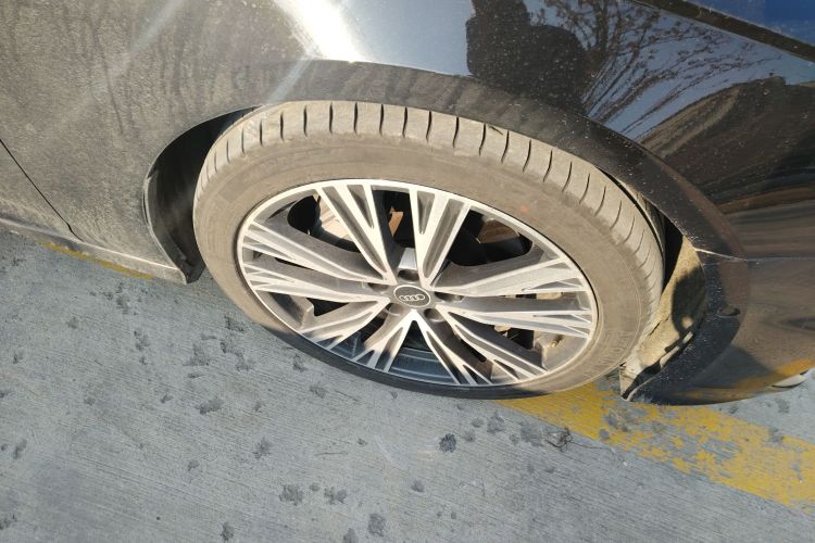 奥迪A6L 2022款 45 TFSI quattro 臻选动感型车身外观10