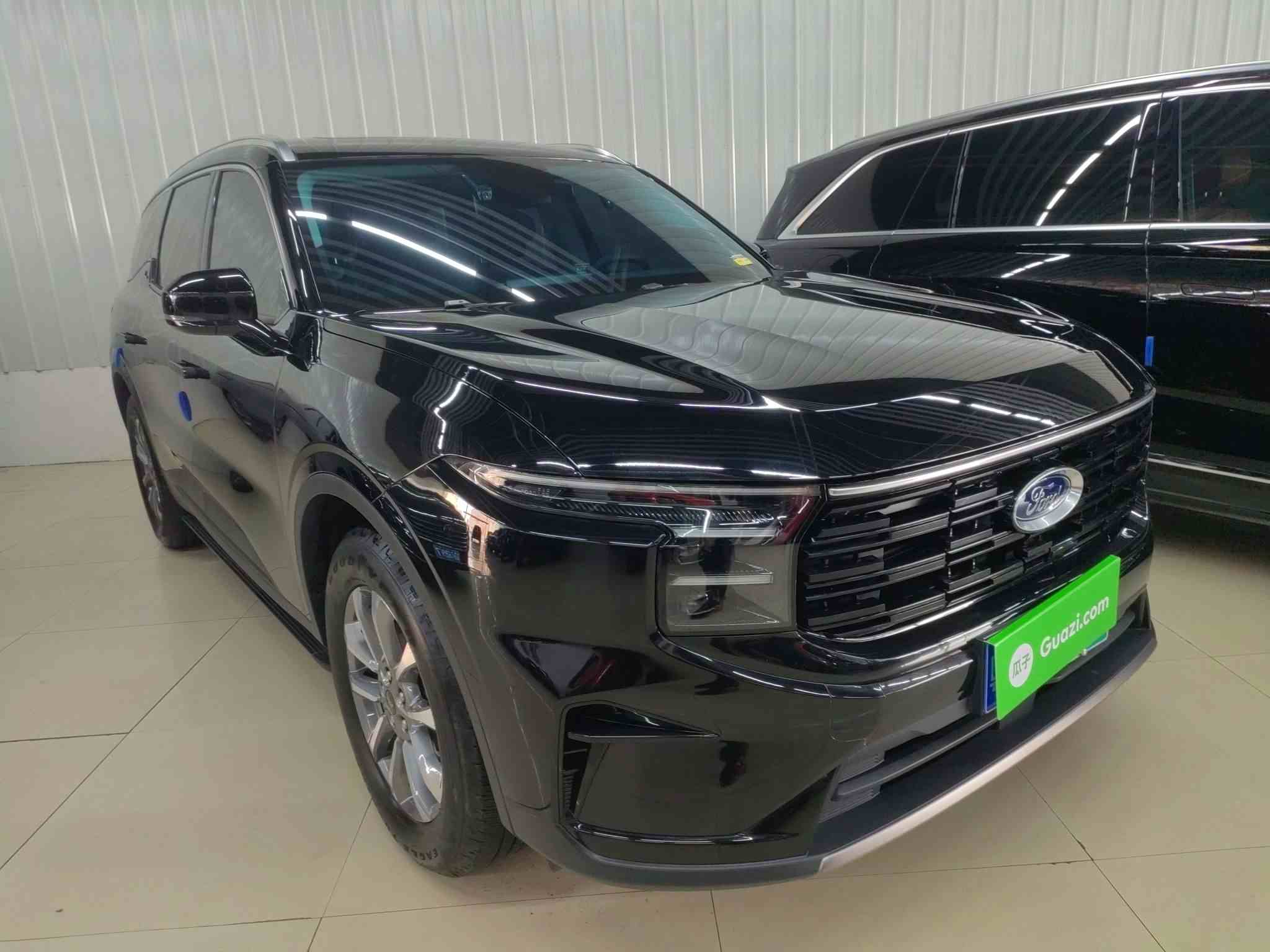 福特 2025款 锐界L 2.0T EcoBoost 两驱七座时尚型(5)