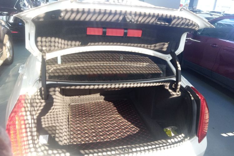 凯迪拉克ATS-L 2017款 28T 时尚型机舱底盘23