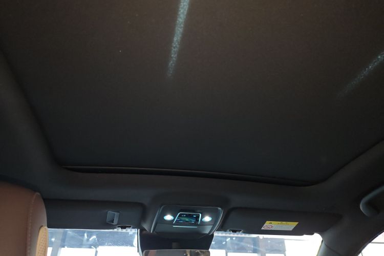 比亚迪 宋PLUS新能源 2025款 DM-i 112KM 尊荣型局部细节22