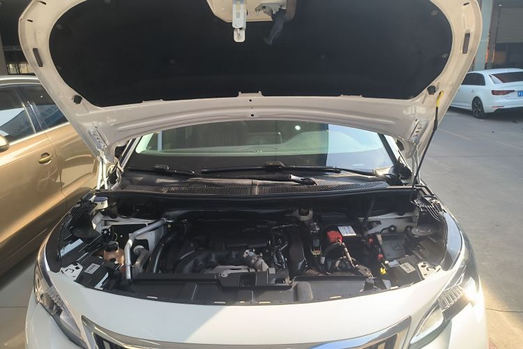 标致4008 2017款 350THP 豪华版局部细节24