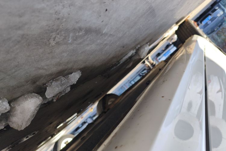 长安 逸动 2022款 PLUS 蓝鲸NE 1.4T GDI DCT尊贵版局部细节9001