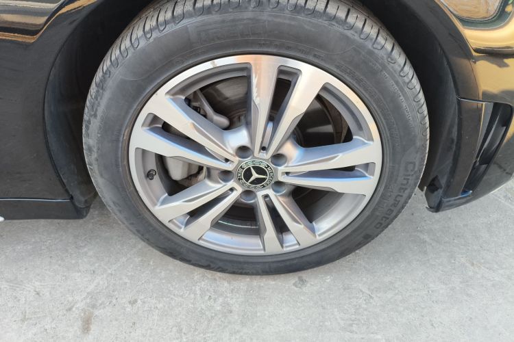 奔驰C级 2020款 改款 C 200 L 时尚型运动版车身外观10