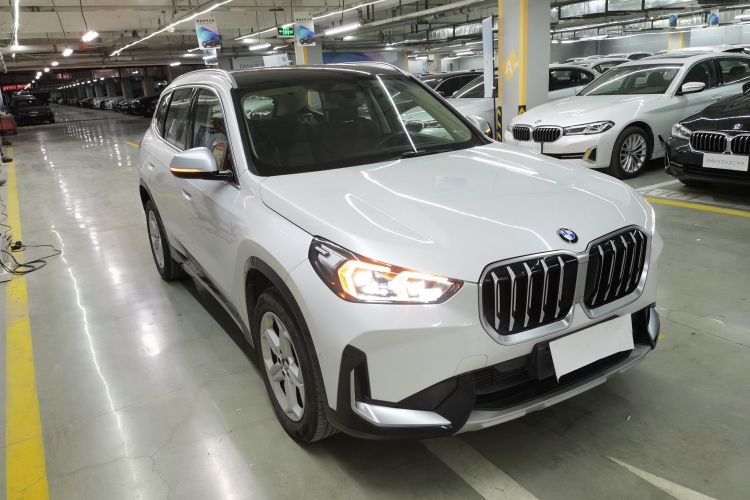 宝马X1 2023款 sDrive20Li X设计套装车身外观3