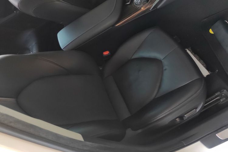 丰田 凯美瑞 2018款 2.5G 豪华版局部细节41