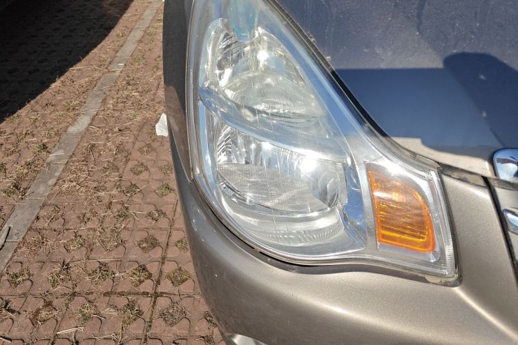 日产 轩逸 2019款 经典 1.6XE+ CVT智联领先版车身外观8