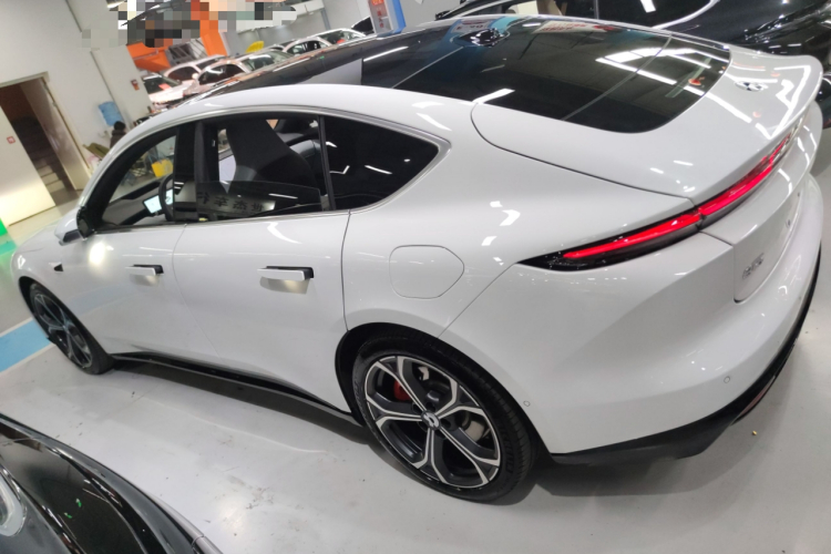 蔚来ET5 2025款 75kWh车身外观6003