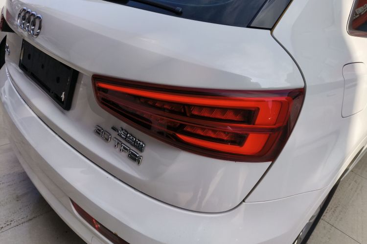 奥迪Q3 2016款 30 TFSI 风尚型车身外观6006