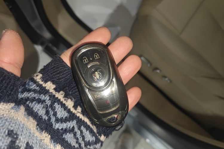 别克GL8 2023款 ES陆尊 尊享型中控内饰7001