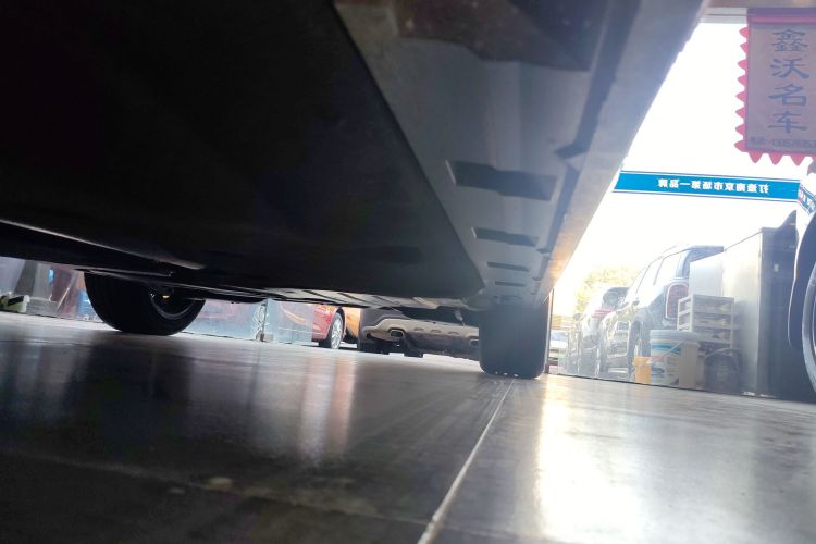 大众 迈腾 2023款 200万辆纪念版 330TSI DSG豪华型局部细节9002