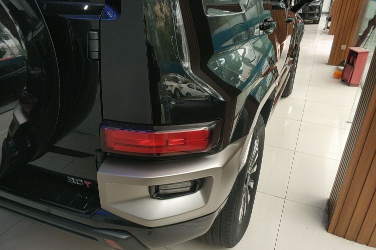 坦克700新能源 2024款 Hi4-T 极致版车身外观9