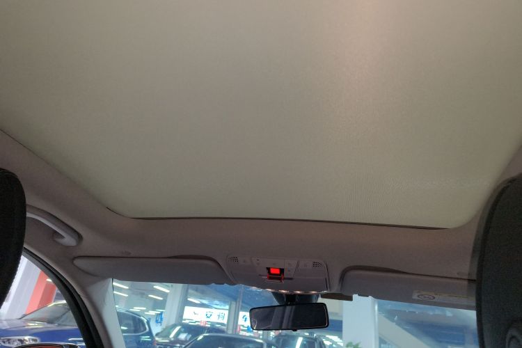 奔驰C级 2021款 C 260 L 运动星耀臻藏版局部细节22