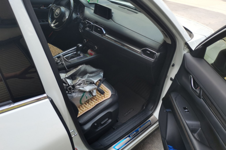 马自达CX-5 2017款 2.5L 自动四驱旗舰型 国V局部细节9005