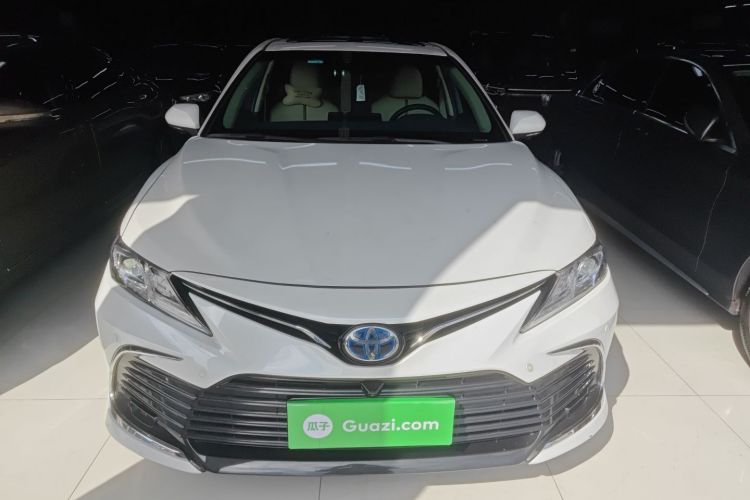 丰田 凯美瑞 2021款 双擎 2.5HGVP 领先版车身外观2