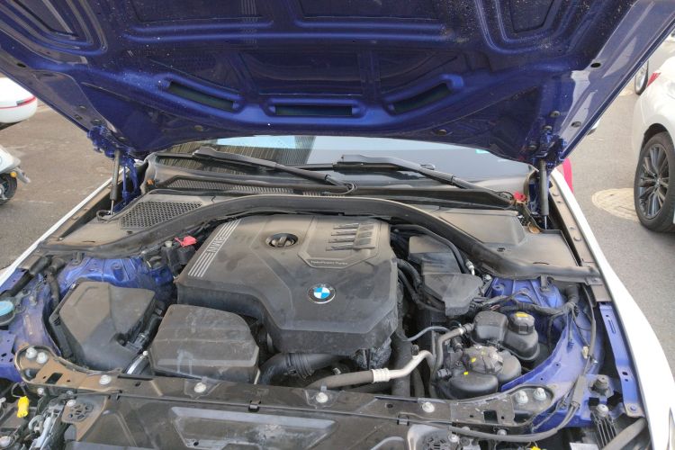 宝马3系 2021款 325Li M运动套装机舱底盘24