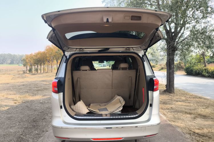 别克GL8 2017款 ES 28T 尊享型 国V局部细节23