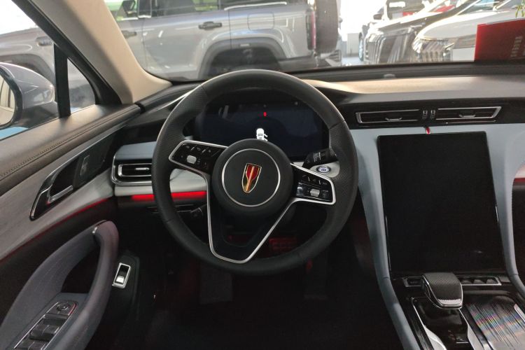 红旗H5 PHEV 2025款 170 超混版中控内饰13