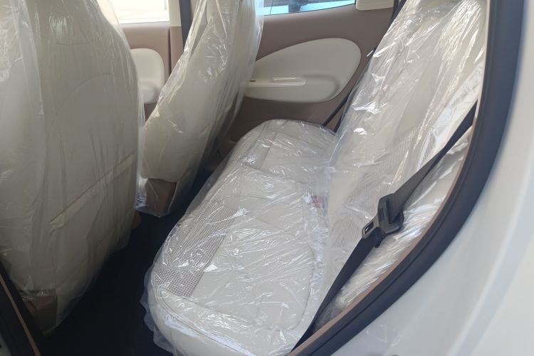 五菱汽车 宏光MINIEV 2025款 四门版 进阶款中控内饰21