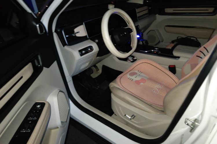 吉利汽车 吉利icon 2023款 1.5TD 巧克力醇巧版中控内饰20