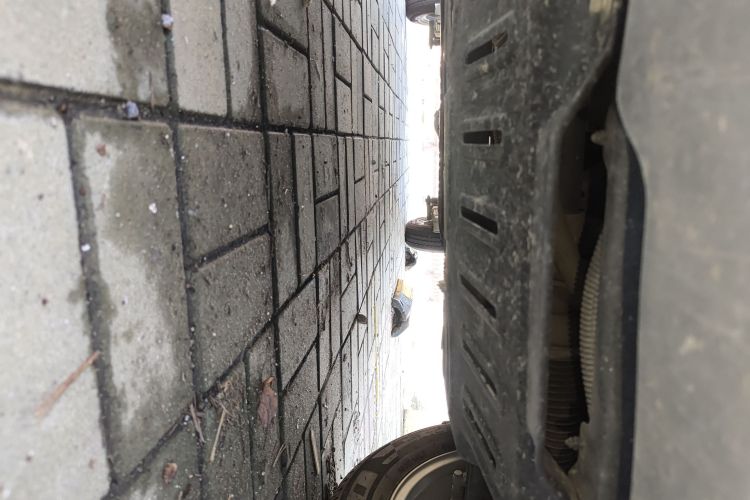 五菱汽车 五菱宏光V 2021款 1.5L劲享版LAR局部细节9008