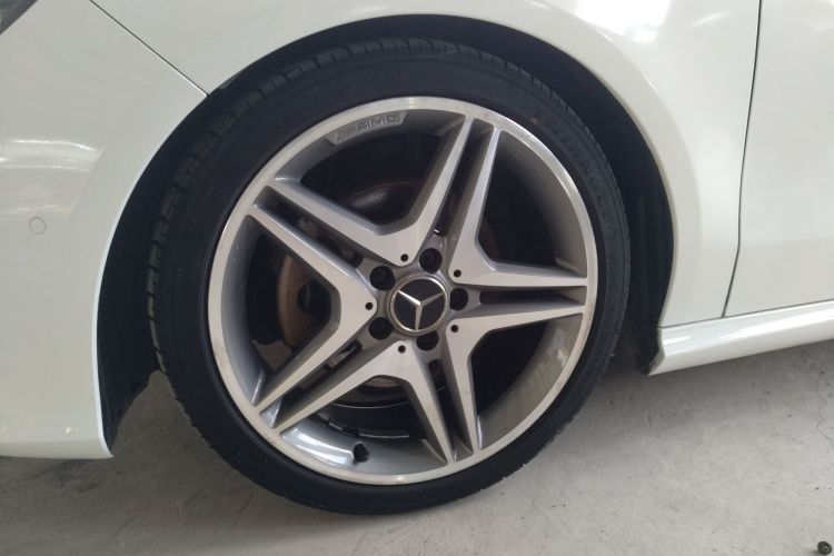 奔驰CLA 2018款 CLA 200 动感型车身外观6003