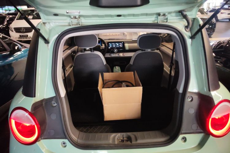 长安启源 长安Lumin 2022款 210km 香甜款机舱底盘23