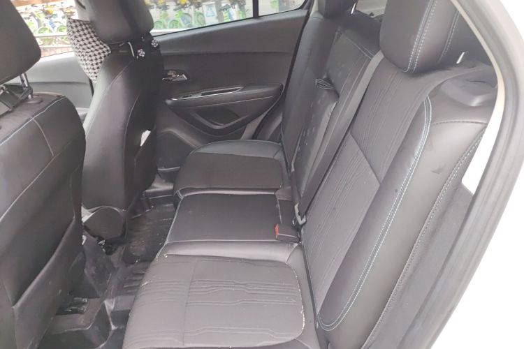 雪佛兰 创酷 2014款 1.4T 自动两驱豪华型中控内饰21