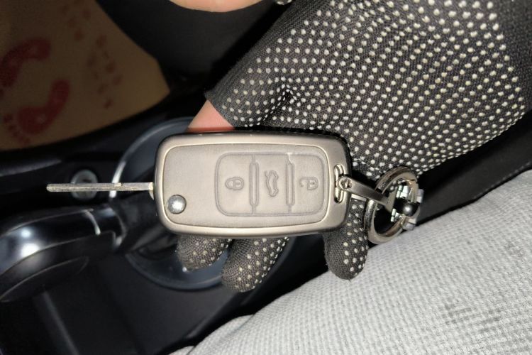 大众 甲壳虫 2014款 1.2TSI 时尚型中控内饰7001