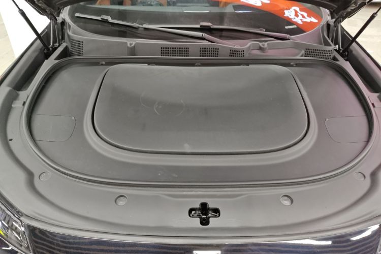 深蓝汽车 深蓝S07 2024款 285Max 乾崑智驾ADS SE增程版机舱底盘24