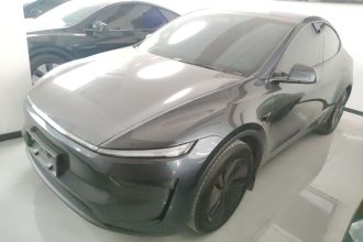 特斯拉 Model Y 2025款 长续航全轮驱动版