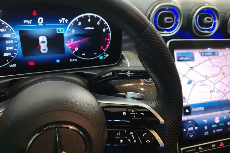 奔驰C级 2023款 改款 C 260 L 运动版 4MATIC局部细节18