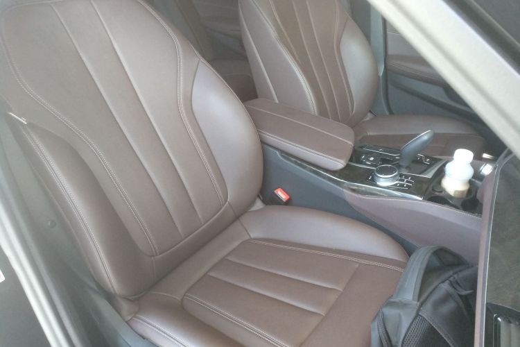 宝马5系 2020款 525Li M运动套装局部细节41