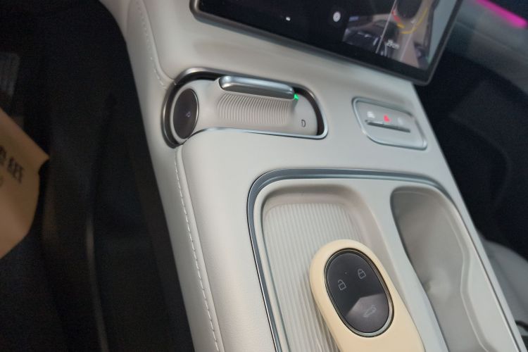 蔚来ES6 2024款 75kWh局部细节18