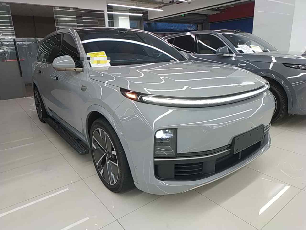 理想汽车 理想L9 2025款 Ultra 智能焕新版(5)