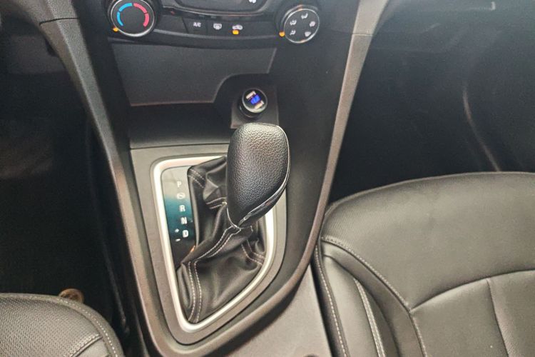 别克 英朗 2021款 1.3T 自动轻混动精英型中控内饰18