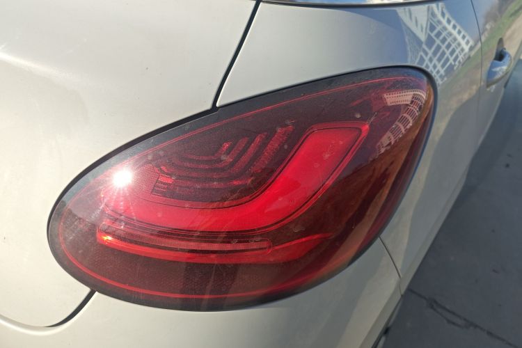 五菱汽车 五菱缤果 2024款 333km 悦享款车身外观9