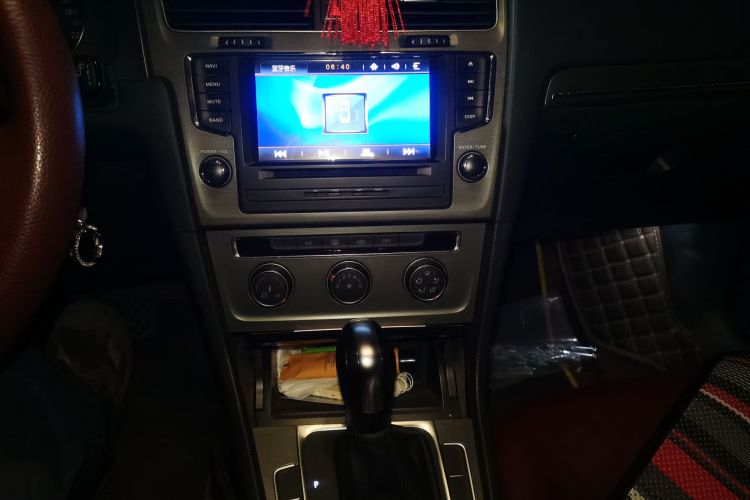 大众 高尔夫 2016款 1.6L 自动舒适型中控内饰16