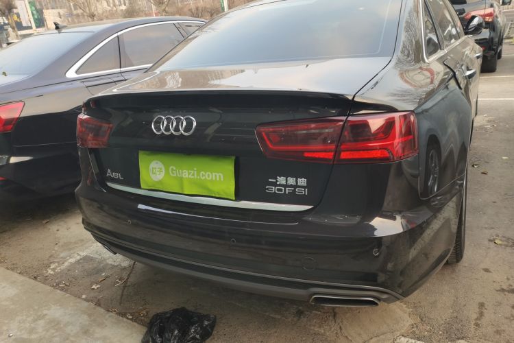 奥迪A6L 2018款 30周年年型 30 FSI 风尚型车身外观6