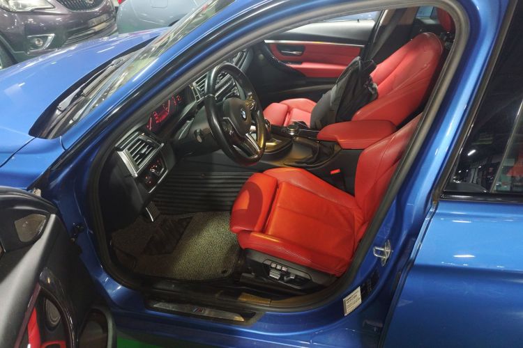 宝马3系 2018款 330Li M运动曜夜版中控内饰7003