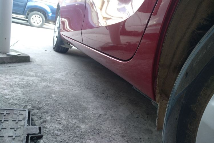 丰田 YARiS L 致炫 2015款 1.5E 自动魅动版局部细节9002