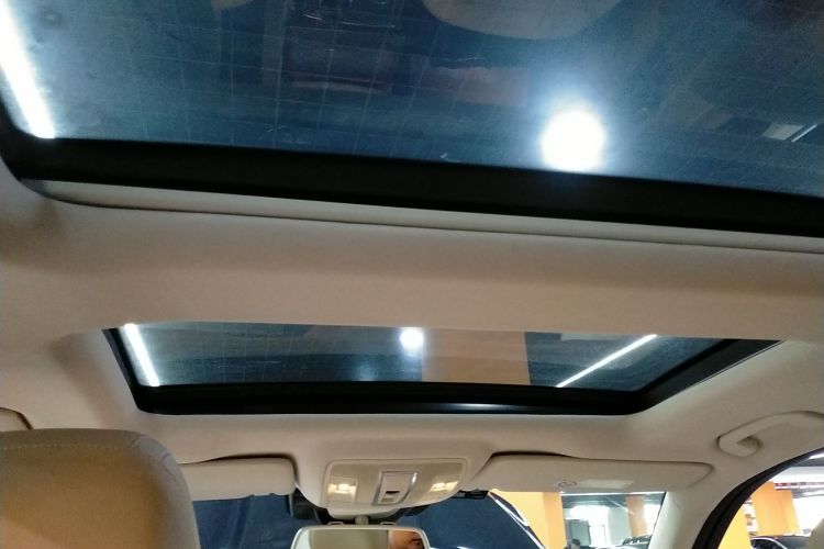 奔驰GLE 2015款 GLE 400 4MATIC局部细节22